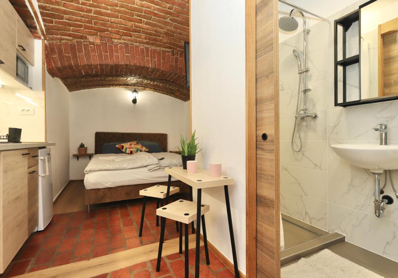 Podroom Apartments Ljubljana Luaran gambar