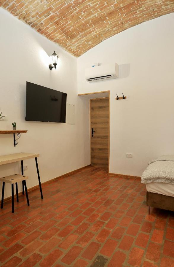 Podroom Apartments Ljubljana Luaran gambar
